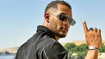 في أول ظـهور لها ابنة الفنان محمد رمضان تشــعل السوشيال ميديا لشدة جمالها.. والجمهور: 